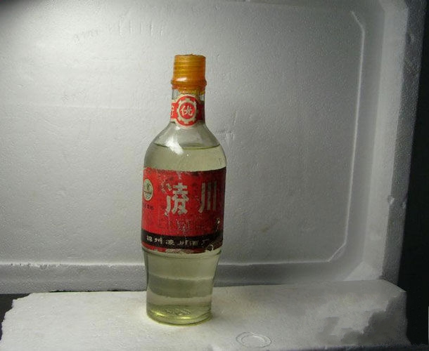 锦州市特产-凌川白酒相关图片